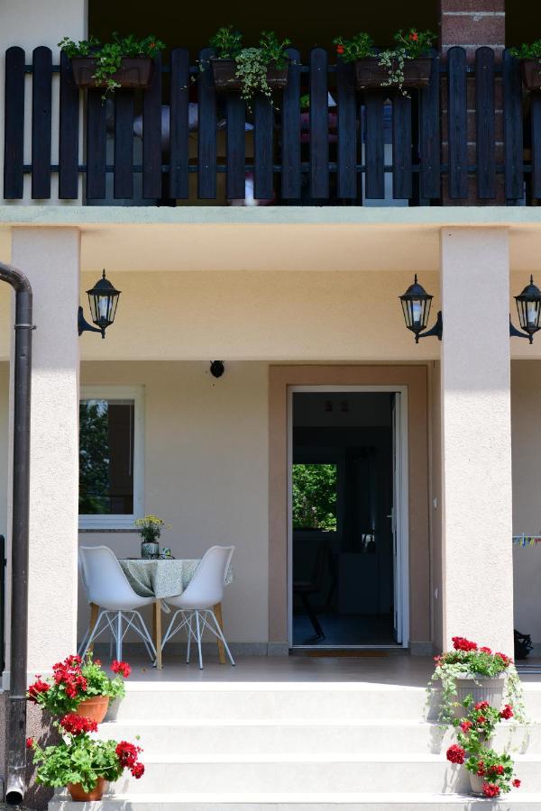 Apartments Green Linden Rakovica Exterior photo